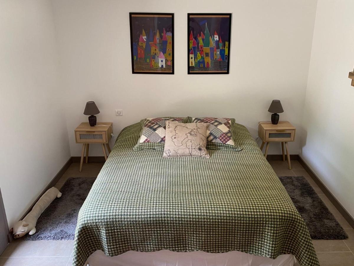 Les Cheneslierres Bed & Breakfast Lourmarin Ngoại thất bức ảnh